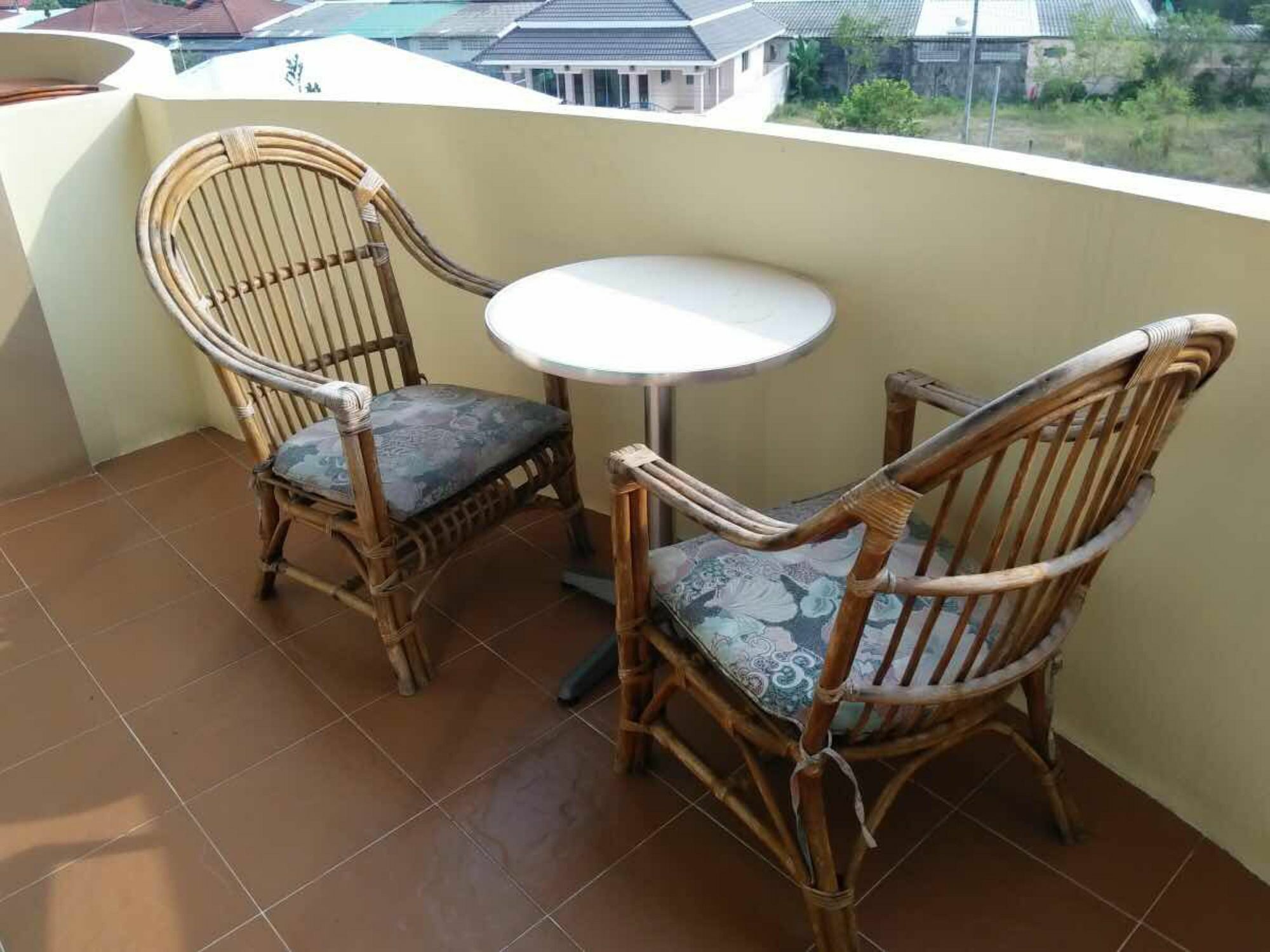 Roomquest One Bangsaray Bang Sare Exterior photo